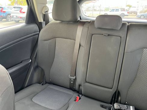Used 2025 Kia Sportage LX FWD image 37