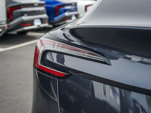 Used 2024 Tesla Model 3 Long Range image 9