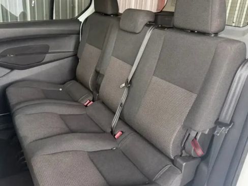 Used 2018 Ford Transit Connect XL FWD image 15