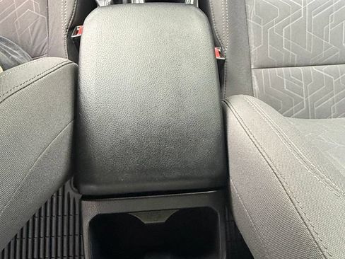 Used 2017 Toyota Tacoma TRD Sport w/ Tow Package (A/T) AWD/4WD image 17