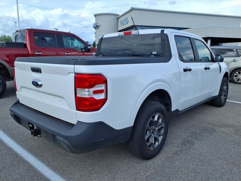 Used 2023 Ford Maverick XLT FWD image 4