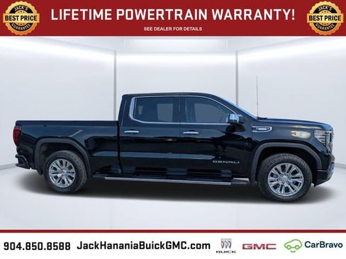 Used 2023 GMC Sierra 1500 Denali w/ Technology Package AWD/4WD image 2