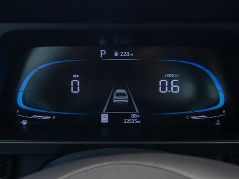 Certified 2025 Hyundai Elantra Sport FWD image 26