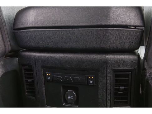 Used 2015 RAM 3500 Laramie image 14