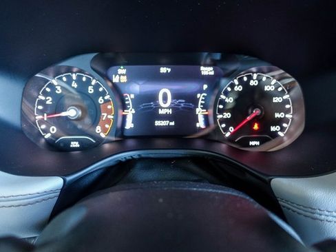 Used 2023 Jeep Compass Limited image 22