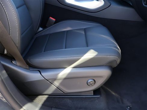 New 2026 Mercedes-Benz GLE 450 GLE 450 image 12