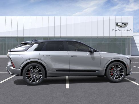 New 2026 Cadillac Lyriq V w/ LPO, Floor Liner Package image 36