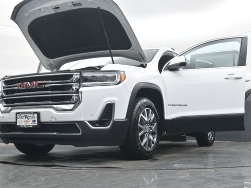 Used 2023 GMC Acadia SLT image 42