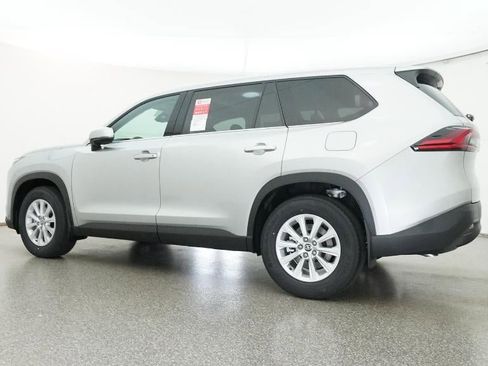 New 2026 Toyota Grand Highlander XLE image 53