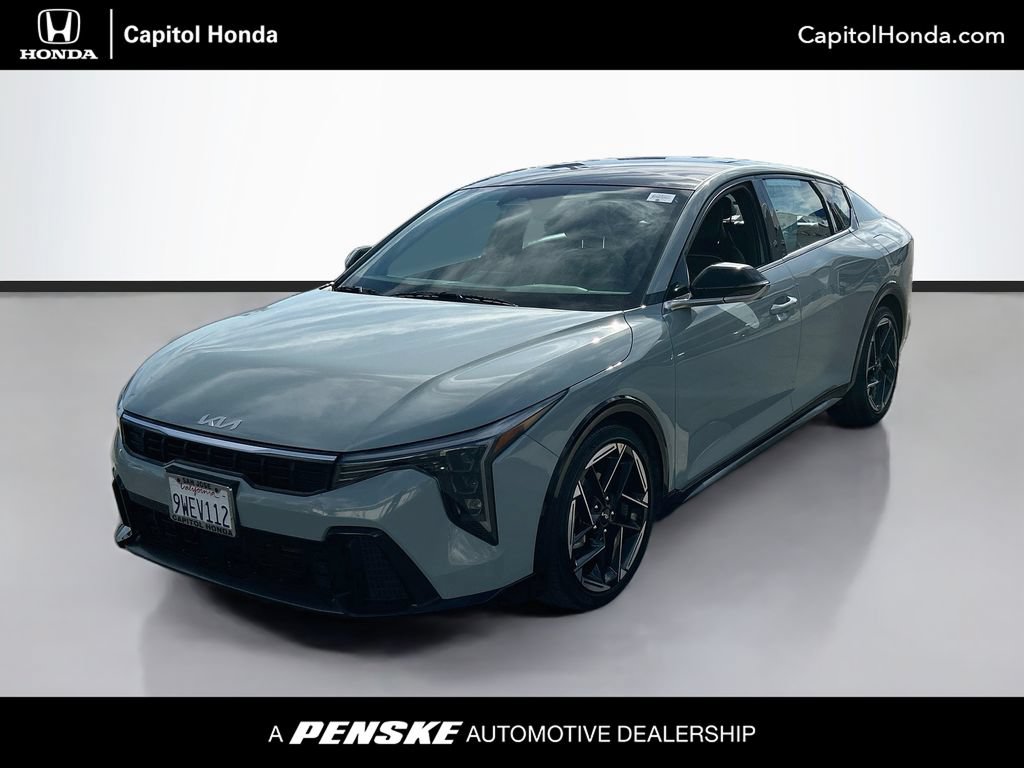 Used 2025 Kia K4 GT-Line w/ GT-Line Sunroof Package FWD image 1