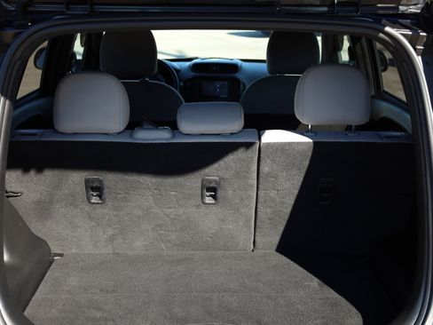 Used 2016 Kia Soul image 12