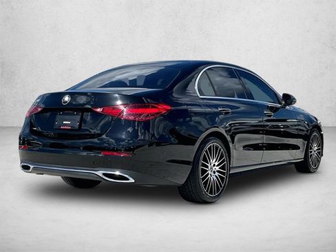 Used 2022 Mercedes-Benz C 300 Sedan image 2