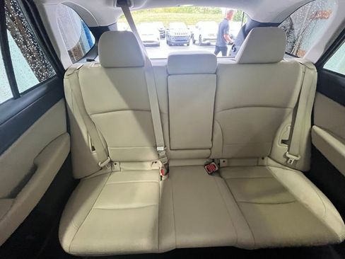 Used 2019 Subaru Outback 2.5i Limited w/ Popular Package #2 image 26