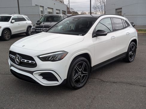 Certified 2025 Mercedes-Benz GLA 250 4MATIC image 7