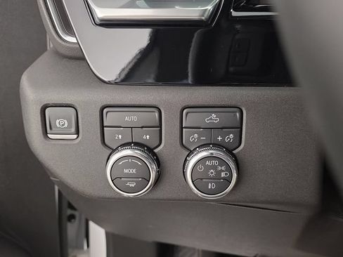 Certified 2024 GMC Sierra 1500 Elevation w/ Max Trailering Package AWD/4WD image 22