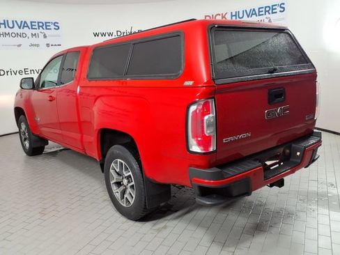 Used 2015 GMC Canyon SLE w/ All-Terrain Package AWD/4WD image 6
