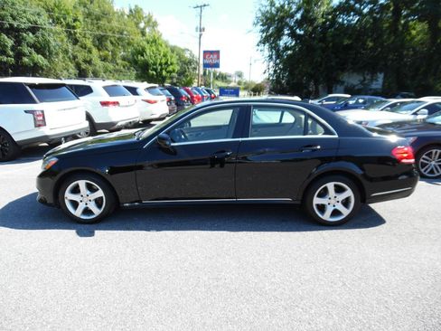 Used 2014 Mercedes-Benz E 350 4MATIC Sedan w/ Premium 1 Package image 2