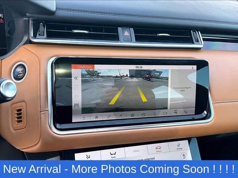 Used 2019 Land Rover Range Rover Velar R-Dynamic SE AWD/4WD image 18