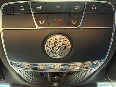 Used 2015 Mercedes-Benz S 63 AMG 4MATIC Sedan image 30