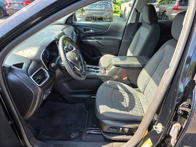 Used 2022 Chevrolet Equinox LT AWD/4WD image 16