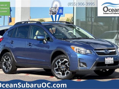 Used 2017 Subaru Crosstrek 2.0i Premium image 1