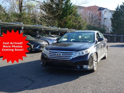 Used 2011 Toyota Avalon Limited