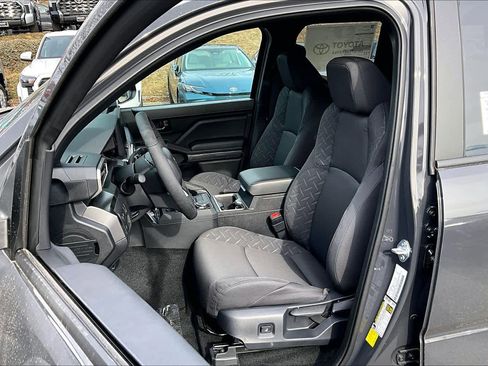 New 2026 Toyota Tacoma SR5 AWD/4WD image 9