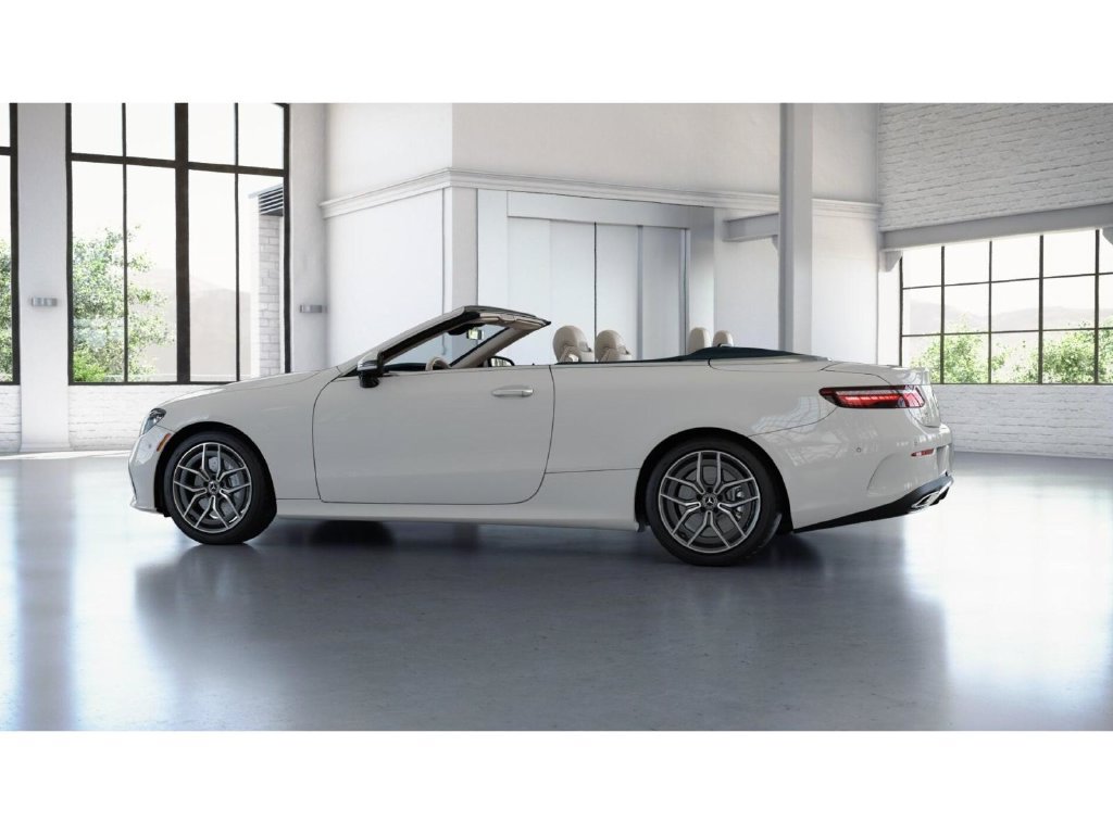 Used 2023 Mercedes-Benz E 450 4MATIC Cabriolet image 33