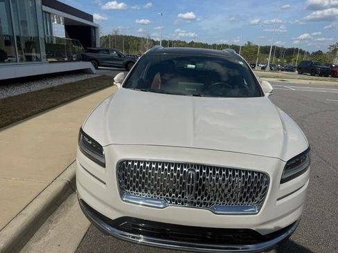 Used 2022 Lincoln Nautilus Reserve w/ Equipment Group 201A image 3