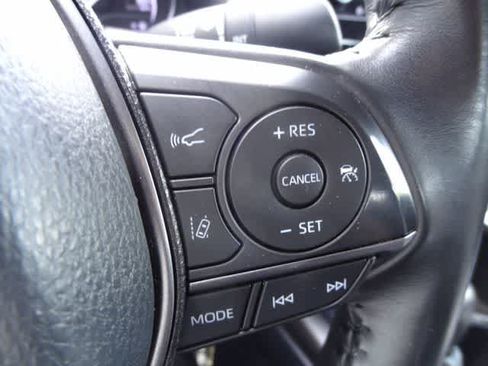 Used 2024 Toyota Camry SE FWD image 18