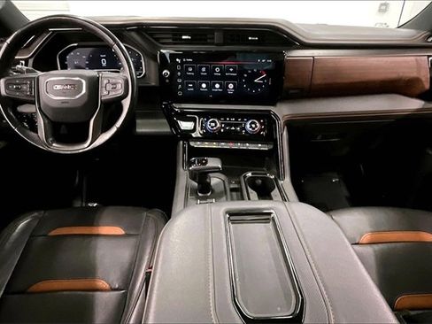 Used 2022 GMC Sierra 1500 AT4 w/ AT4 Premium Package image 15