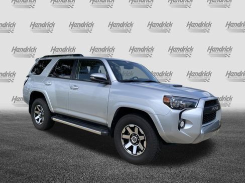 Used 2019 Toyota 4Runner TRD Off-Road Premium AWD/4WD image 2