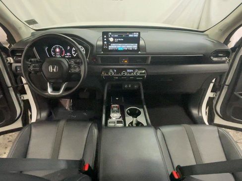 Used 2023 Honda Pilot Touring image 27
