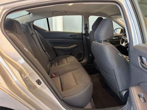 Certified 2025 Nissan Altima 2.5 SV FWD image 26
