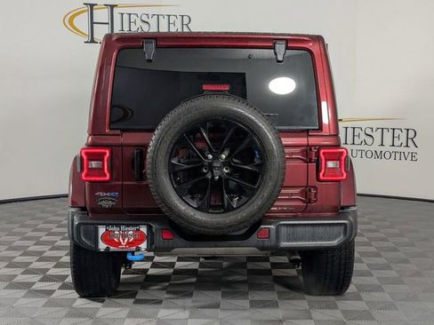 Used 2022 Jeep Wrangler Unlimited Sahara image 6
