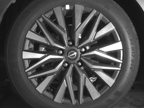 Used 2026 Nissan Altima 2.5 SV FWD image 15
