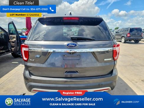 Used 2016 Ford Explorer XLT w/ Equipment Group 202A FWD image 8