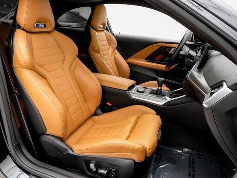 Used 2024 BMW M2 w/ Lighting Package image 29