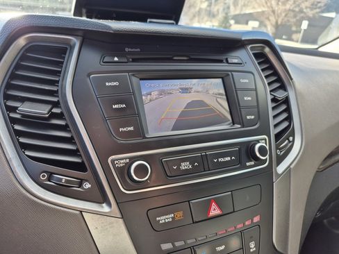 Used 2018 Hyundai Santa Fe Sport image 6