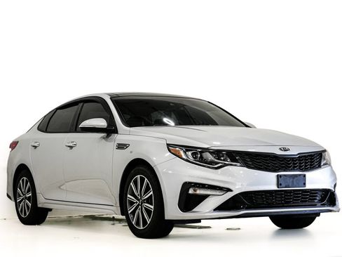 Used 2019 Kia Optima LX w/ LX Premium Package FWD image 1