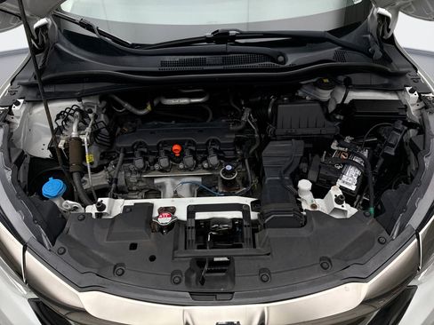 Used 2019 Honda HR-V Touring image 27