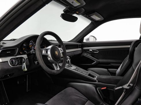 Used 2015 Porsche 911 GT3 RWD image 36