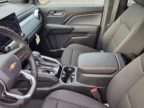 New 2026 Chevrolet Colorado LT RWD image 18