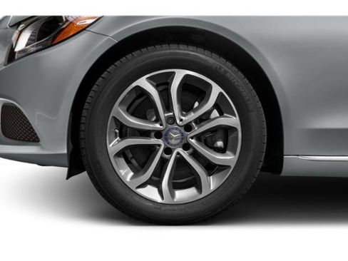 Used 2015 Mercedes-Benz C 300 4MATIC Sedan image 11