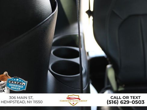 Used 2025 Chrysler Pacifica Select FWD image 30