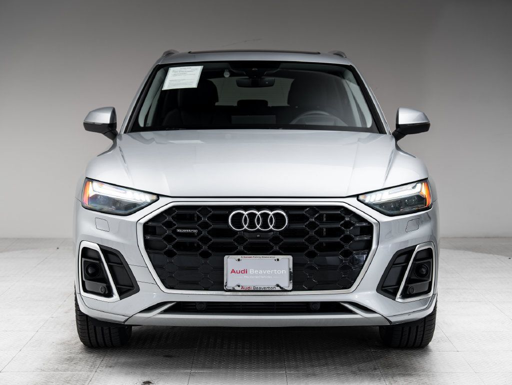 Used 2021 Audi Q5 e Prestige AWD/4WD image 27