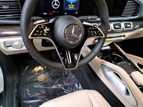 New 2026 Mercedes-Benz GLE 350 4MATIC image 17