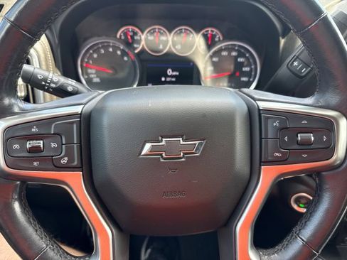 Used 2021 Chevrolet Silverado 1500 LT Trail Boss w/ Convenience Package II AWD/4WD image 25