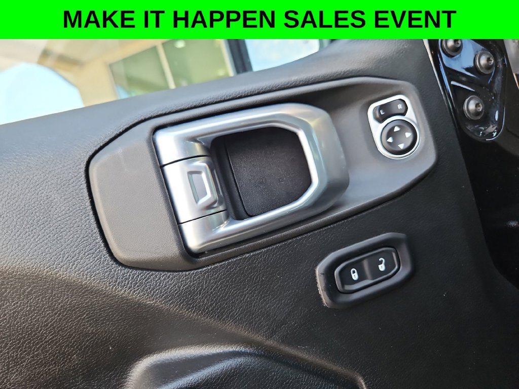 Used 2022 Jeep Gladiator Sport AWD/4WD image 11