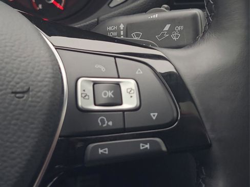 Used 2020 Volkswagen Passat 2.0T R-Line image 24